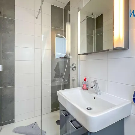 Apartmenthaus Roberta Leuchtturm *