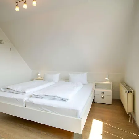 Apartmenthaus Roberta Leuchtturm Borkum